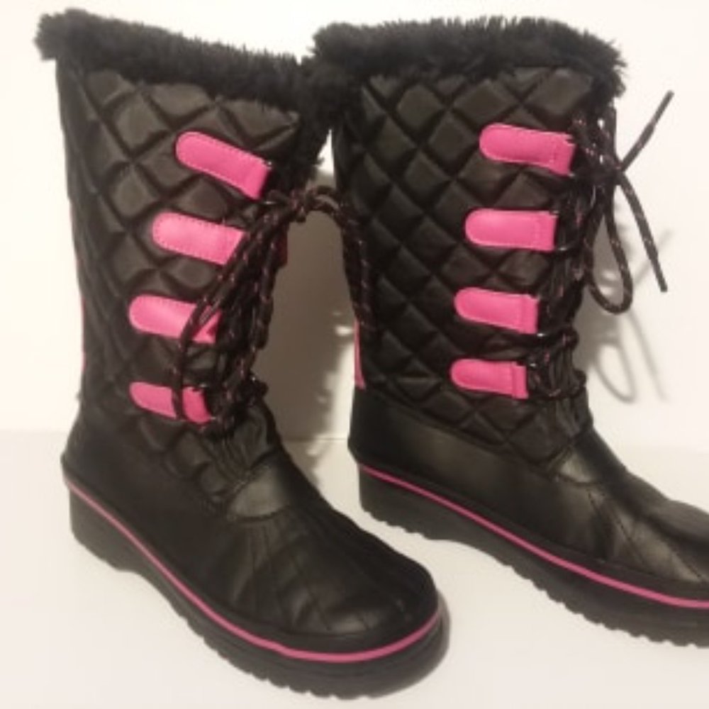 Rugged Outback Youth size 3 Winter Boots